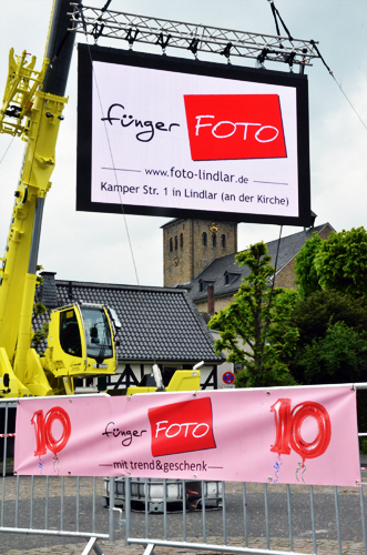 füngerfoto-banner-werbung-lindlar-läuft